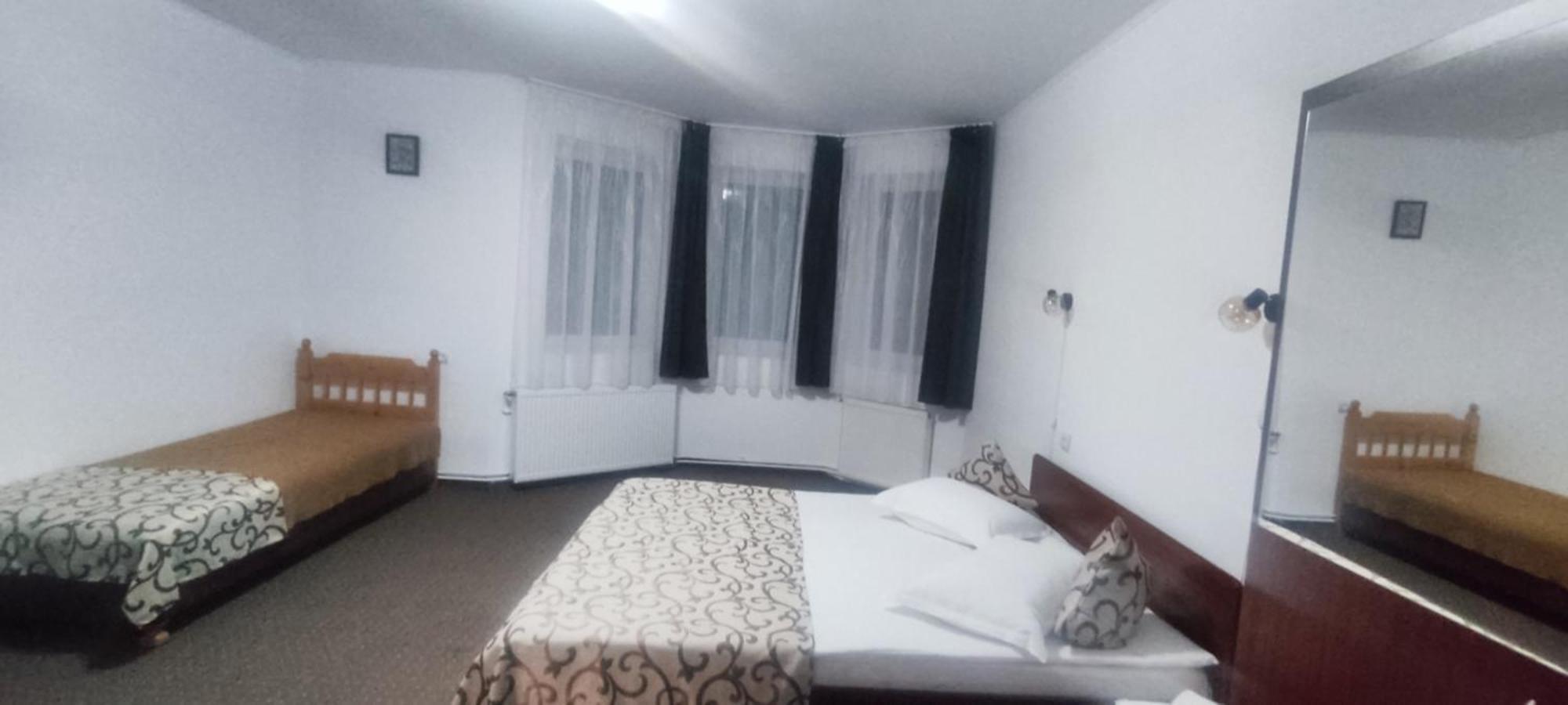 Pensiunea Casa Alba Moeciu De Sus Exterior foto